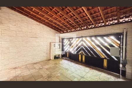 Casa à venda com 175m², 3 quartos e 2 vagas Casa à venda com 175m², 3 quartos e 2 vagasGaragem