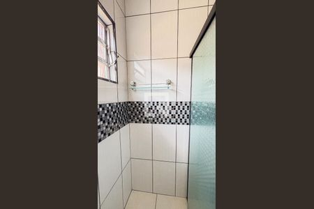 Casa à venda com 175m², 3 quartos e 2 vagas Casa à venda com 175m², 3 quartos e 2 vagasBanheiro da Suíte 1