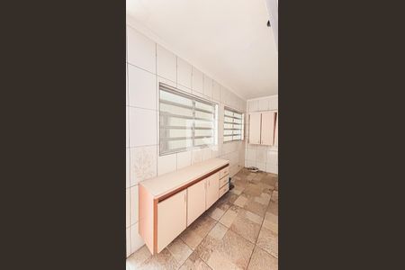 Casa à venda com 175m², 3 quartos e 2 vagas Casa à venda com 175m², 3 quartos e 2 vagasÁrea de Serviço