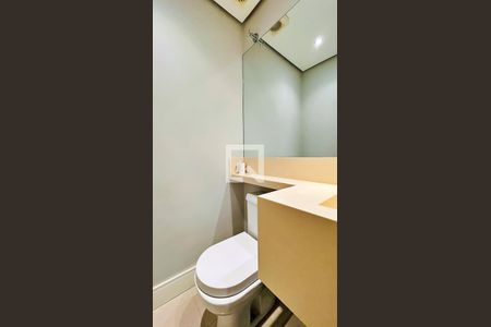 Apartamento à venda com 194m², 4 quartos e 3 vagas Apartamento à venda com 194m², 4 quartos e 3 vagasLavabo