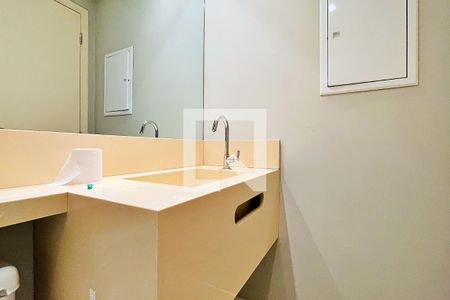 Apartamento à venda com 194m², 4 quartos e 3 vagas Apartamento à venda com 194m², 4 quartos e 3 vagasLavabo