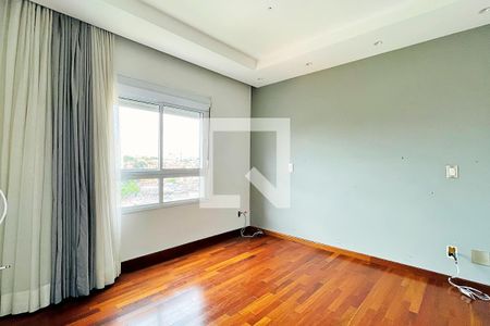Apartamento à venda com 194m², 4 quartos e 3 vagas Apartamento à venda com 194m², 4 quartos e 3 vagasSuíte 2