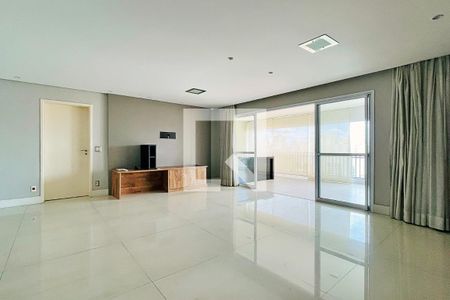 Sala de apartamento à venda com 4 quartos, 194m² em Parque Renato Maia, Guarulhos