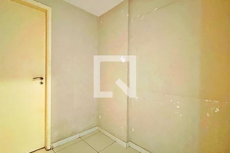 Apartamento à venda com 194m², 4 quartos e 3 vagas Apartamento à venda com 194m², 4 quartos e 3 vagasQuarto de Serviço
