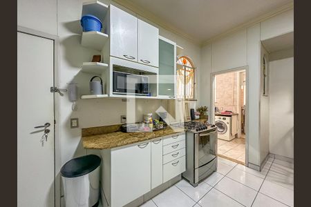 Apartamento para alugar com 189m², 4 quartos e 1 vaga Apartamento para alugar com 189m², 4 quartos e 1 vagaCozinha