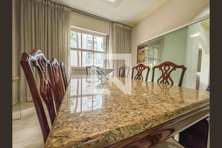 Apartamento para alugar com 189m², 4 quartos e 1 vaga Apartamento para alugar com 189m², 4 quartos e 1 vagaSala de Jantar