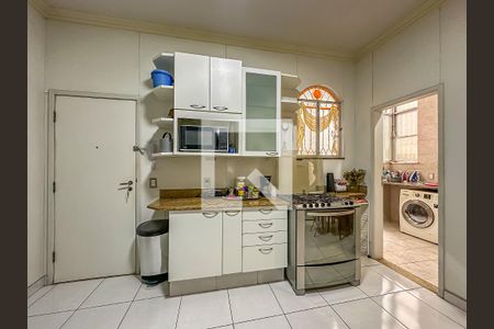 Apartamento para alugar com 189m², 4 quartos e 1 vaga Apartamento para alugar com 189m², 4 quartos e 1 vagaCozinha