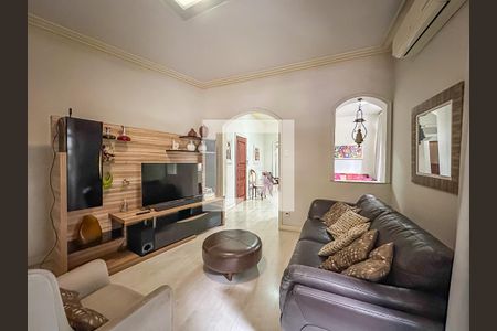 Apartamento para alugar com 189m², 4 quartos e 1 vaga Apartamento para alugar com 189m², 4 quartos e 1 vagaSala
