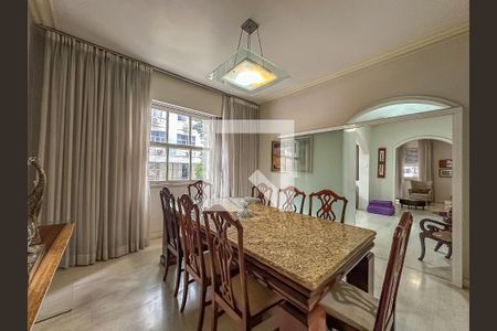 Apartamento para alugar com 189m², 4 quartos e 1 vaga Apartamento para alugar com 189m², 4 quartos e 1 vagaSala de Jantar