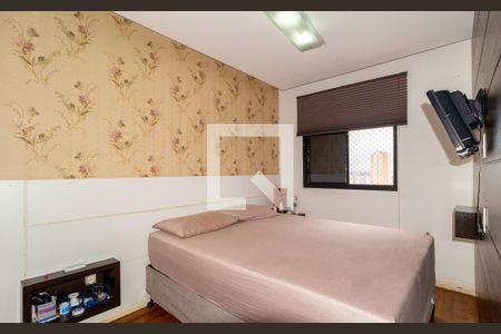 Apartamento à venda com 140m², 3 quartos e 2 vagasQuarto 2 - Suíte