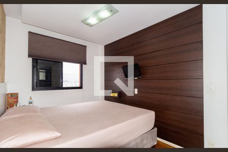 Apartamento à venda com 140m², 3 quartos e 2 vagasQuarto 2 - Suíte