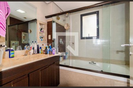 Apartamento à venda com 140m², 3 quartos e 2 vagasBanheiro - Suíte