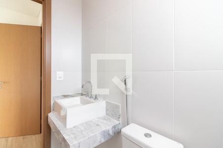 Apartamento à venda com 75m², 2 quartos e 1 vagaBanheiro da Suíte