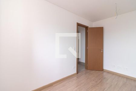 Apartamento à venda com 75m², 2 quartos e 1 vagaQuarto 2