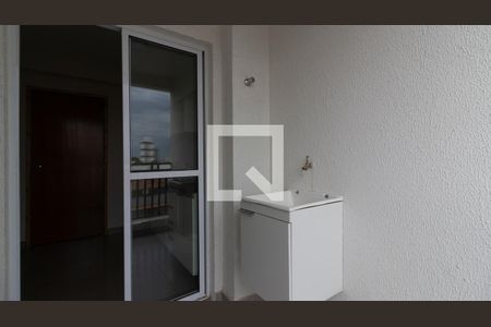 Apartamento para alugar com 32m², 2 quartos e sem vaga Apartamento para alugar com 32m², 2 quartos e sem vagaÁrea de Serviço