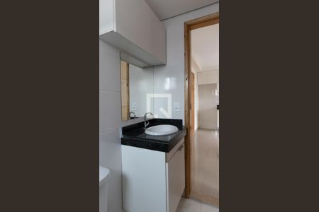 Apartamento para alugar com 32m², 2 quartos e sem vaga Apartamento para alugar com 32m², 2 quartos e sem vagaBanheiro