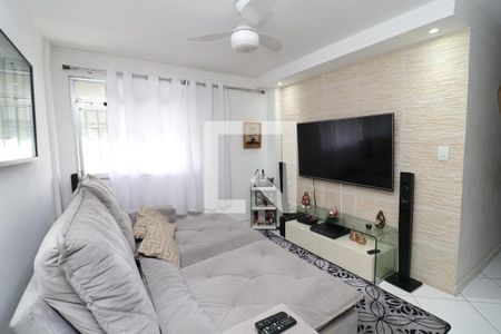 Sala de apartamento à venda com 3 quartos, 70m² em Ilha do Governador, Rio de Janeiro