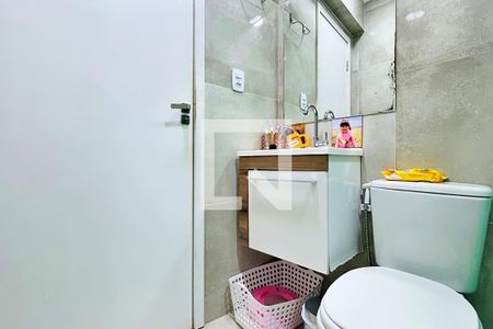 Casa à venda com 172m², 3 quartos e 2 vagasBanheiro da Suíte - Casa 2