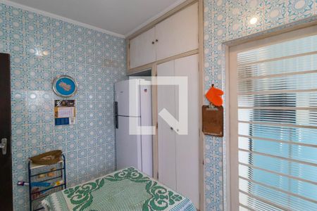 Casa à venda com 400m², 4 quartos e 2 vagas Casa à venda com 400m², 4 quartos e 2 vagasCozinha