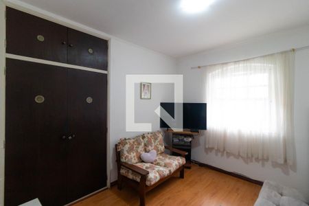 Casa à venda com 400m², 4 quartos e 2 vagas Casa à venda com 400m², 4 quartos e 2 vagasQuarto 02