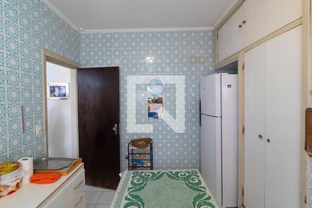 Casa à venda com 400m², 4 quartos e 2 vagas Casa à venda com 400m², 4 quartos e 2 vagasCozinha