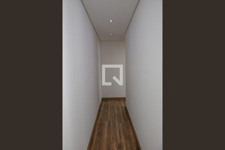 Corredor de apartamento à venda com 2 quartos, 43m² em Água Branca, São Paulo