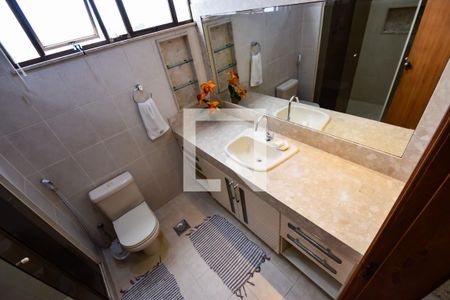 Apartamento à venda com 200m², 4 quartos e 3 vagas Apartamento à venda com 200m², 4 quartos e 3 vagasBanheiro do Quarto 3 - Suíte Master