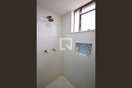 Apartamento à venda com 200m², 4 quartos e 3 vagas Apartamento à venda com 200m², 4 quartos e 3 vagasBanheiro Social