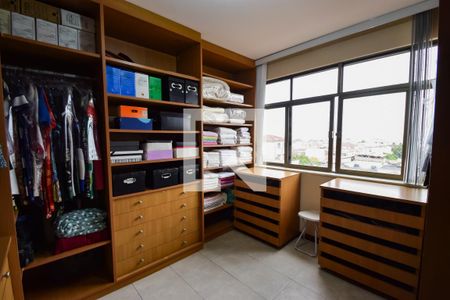 Apartamento à venda com 200m², 4 quartos e 3 vagas Apartamento à venda com 200m², 4 quartos e 3 vagasCloset do Quarto 3 - Suíte Master