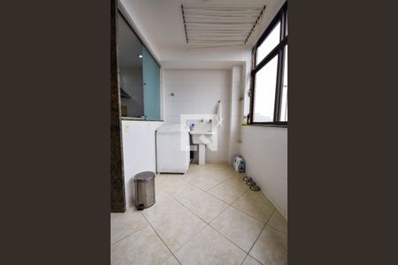 Apartamento à venda com 200m², 4 quartos e 3 vagas Apartamento à venda com 200m², 4 quartos e 3 vagasÁrea de Serviço