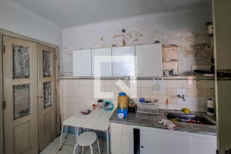 Casa à venda com 120m², 3 quartos e 1 vaga Casa à venda com 120m², 3 quartos e 1 vagaBanheiro