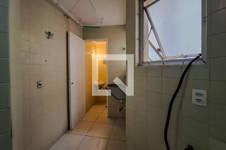 Apartamento à venda com 55m², 2 quartos e sem vaga Apartamento à venda com 55m², 2 quartos e sem vagaÁrea de Serviço