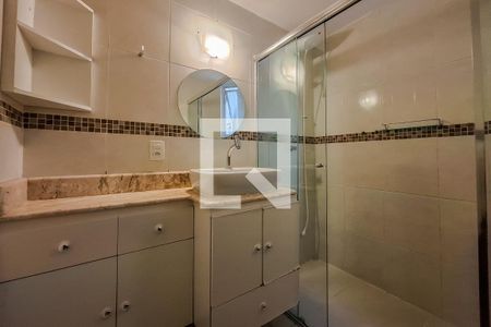 Apartamento à venda com 55m², 2 quartos e sem vaga Apartamento à venda com 55m², 2 quartos e sem vagaBanheiro