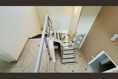 Casa de condomínio à venda com 276m², 4 quartos e 6 vagas Casa de condomínio à venda com 276m², 4 quartos e 6 vagasFoto 42