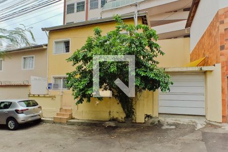 Fachada + placa de casa à venda com 2 quartos, 180m² em Santana, São Paulo