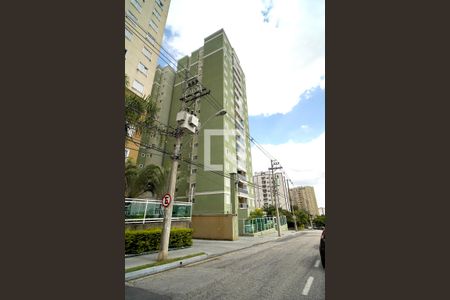 Apartamento para alugar com 67m², 2 quartos e 2 vagasFachada