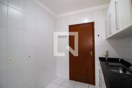 Apartamento para alugar com 67m², 2 quartos e 2 vagas Apartamento para alugar com 67m², 2 quartos e 2 vagasCozinha