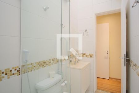 Casa à venda com 150m², 2 quartos e 2 vagasBanheiro da Suíte 1