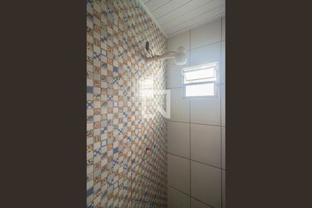 Casa para alugar com 50m², 1 quarto e 1 vaga Casa para alugar com 50m², 1 quarto e 1 vagaDetalhe do Banheiro