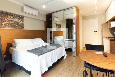 Studio à venda com 25m², 1 quarto e sem vaga Studio à venda com 25m², 1 quarto e sem vagaStudio