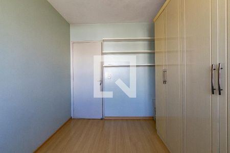Apartamento à venda com 71m², 2 quartos e 2 vagasQuarto 2