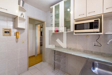 Apartamento à venda com 71m², 2 quartos e 2 vagasCozinha