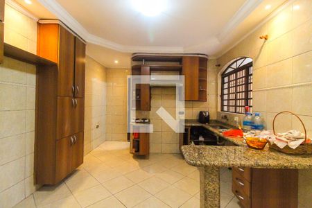 Casa à venda com 149m², 3 quartos e 3 vagas Casa à venda com 149m², 3 quartos e 3 vagasCozinha