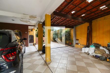 Casa à venda com 149m², 3 quartos e 3 vagas Casa à venda com 149m², 3 quartos e 3 vagasGaragem