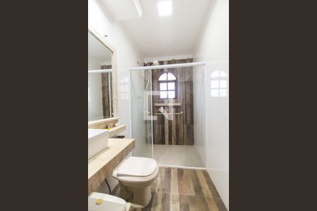 Casa à venda com 149m², 3 quartos e 3 vagas Casa à venda com 149m², 3 quartos e 3 vagasBanheiro da Suíte