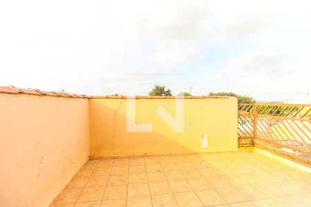 Casa à venda com 149m², 3 quartos e 3 vagas Casa à venda com 149m², 3 quartos e 3 vagasVaranda