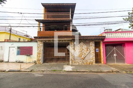 Casa à venda com 149m², 3 quartos e 3 vagas Casa à venda com 149m², 3 quartos e 3 vagasFachada + Plaquinha