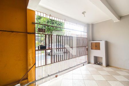 Casa à venda com 149m², 3 quartos e 3 vagas Casa à venda com 149m², 3 quartos e 3 vagasGaragem