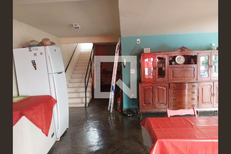 Casa à venda com 525m², 3 quartos e 2 vagasChurrasqueira