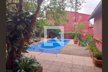 Casa à venda com 525m², 3 quartos e 2 vagasPiscina